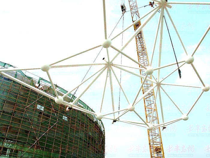 怀柔体育馆网架安装